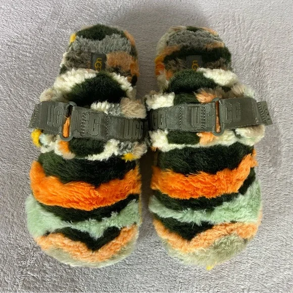 UGG Fluff It Cali Collage Slippers Shoes Mens Size 10 Green Camo Clog Adjustable - Picture 8 of 10